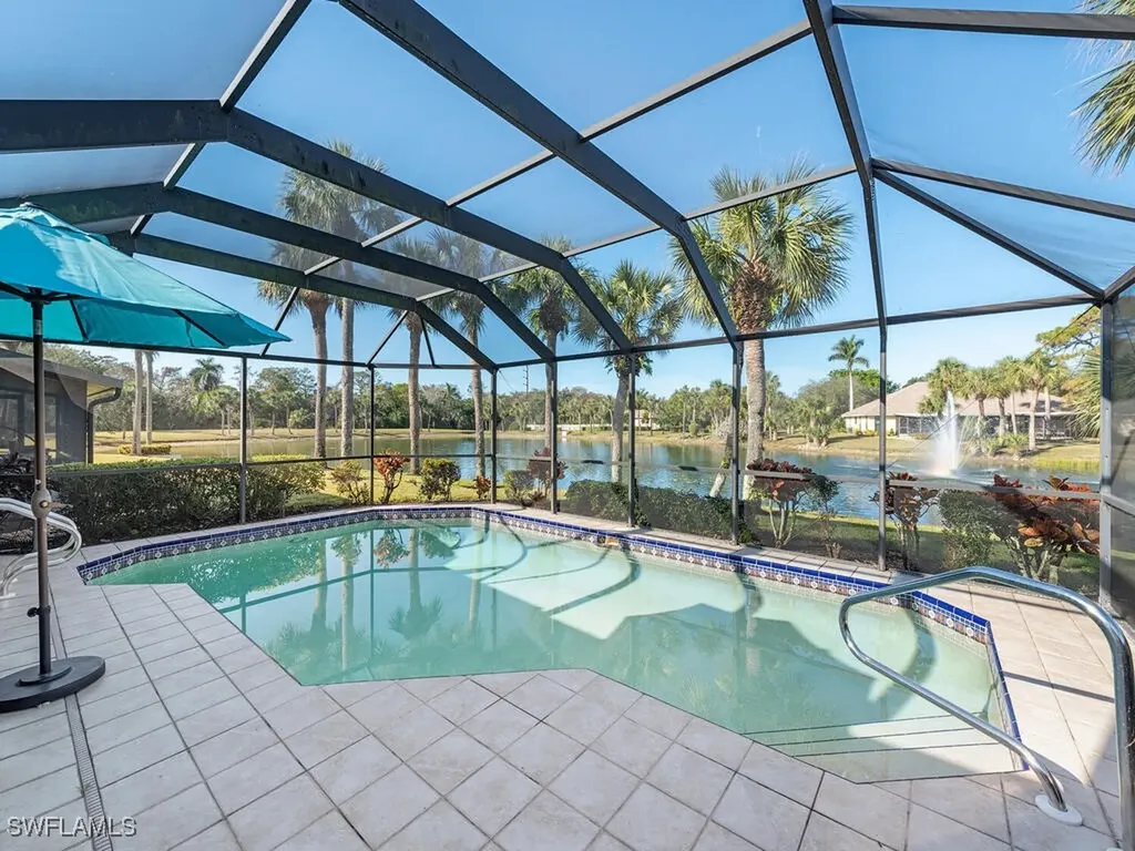 1366 Park Lake Drive Naples FL 34110