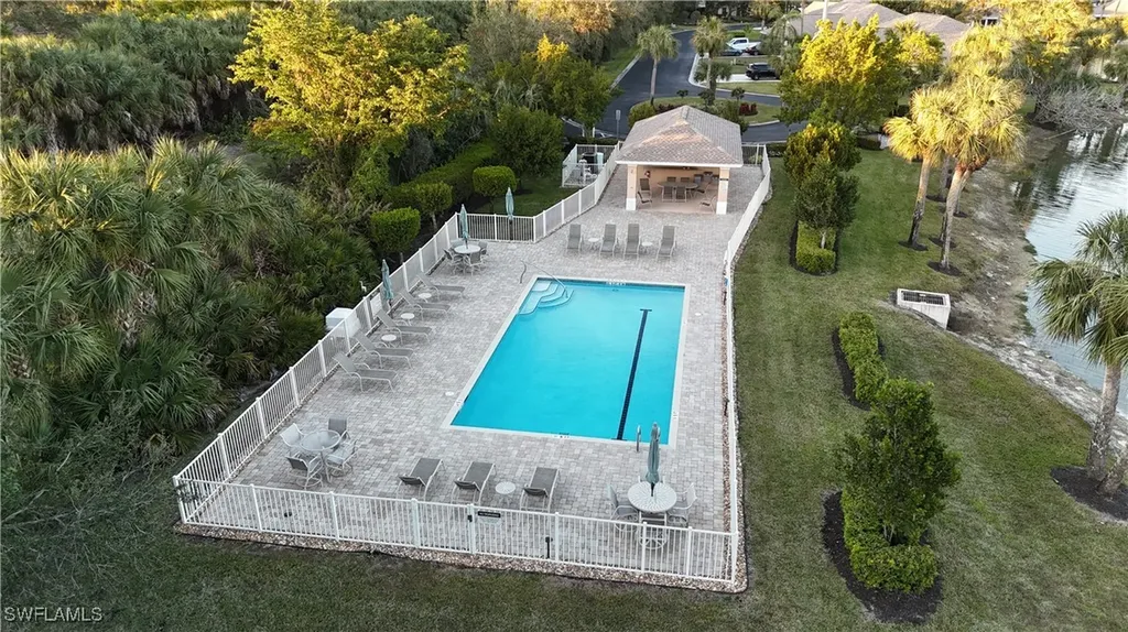 1366 Park Lake Drive Naples FL 34110