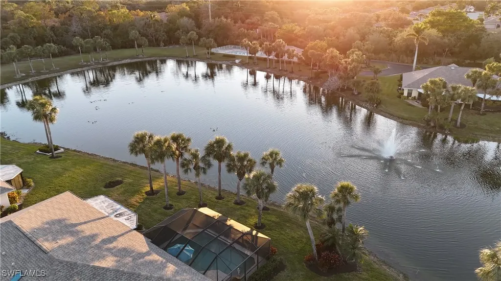 1366 Park Lake Drive Naples FL 34110
