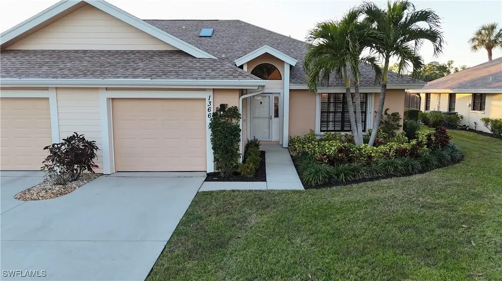1366 Park Lake Drive Naples FL 34110