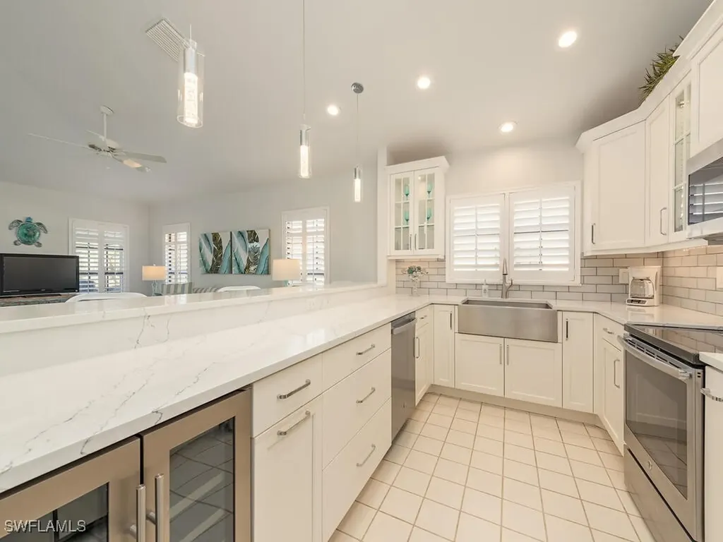1366 Park Lake Drive Naples FL 34110