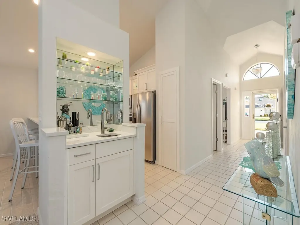 1366 Park Lake Drive Naples FL 34110