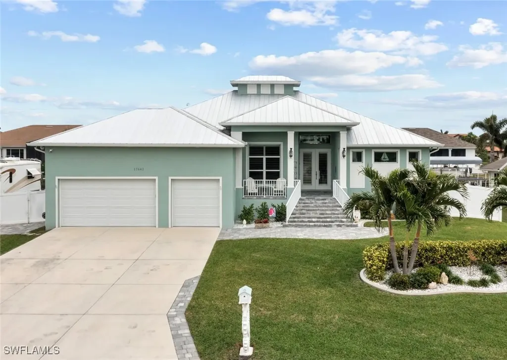 Fort Myers FL, 17643 Boat Club Drive