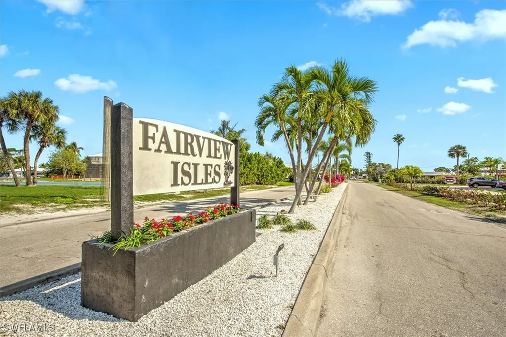 16 Palmview Boulevard Fort Myers Beach FL 33931