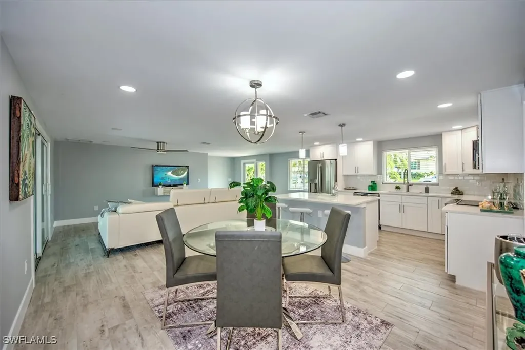 16 Palmview Boulevard Fort Myers Beach FL 33931