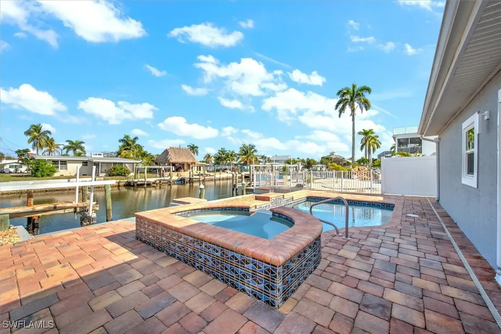 127 Albatross Street Fort Myers Beach FL 33931