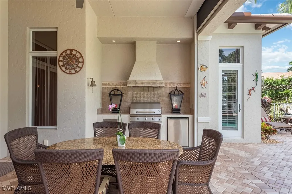 7477 Martinique Terrace Naples FL 34113