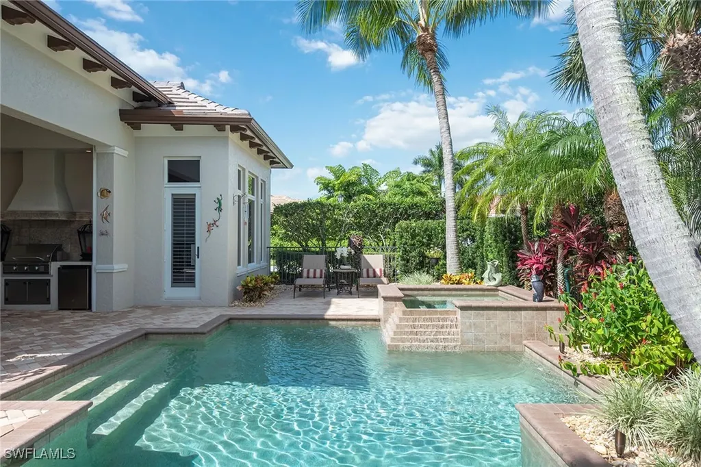 7477 Martinique Terrace Naples FL 34113