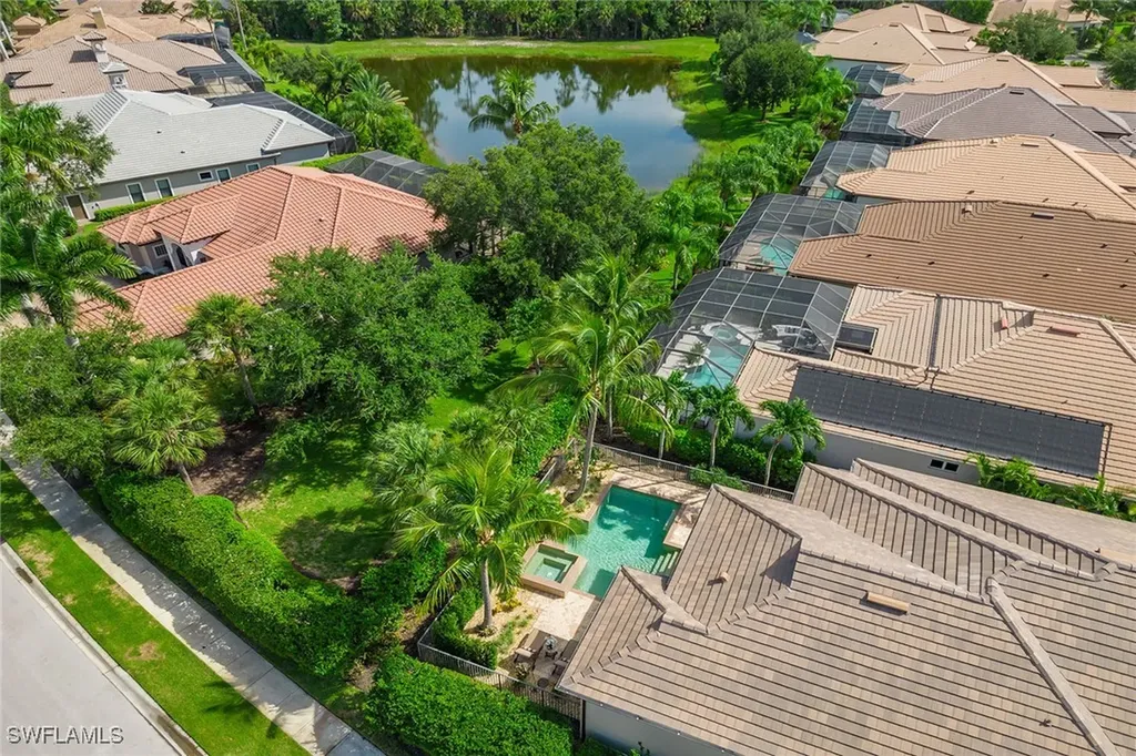 7477 Martinique Terrace Naples FL 34113