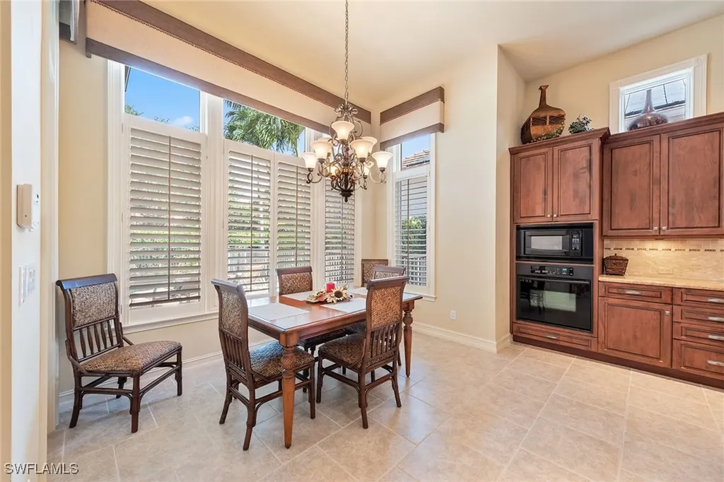 7477 Martinique Terrace Naples FL 34113