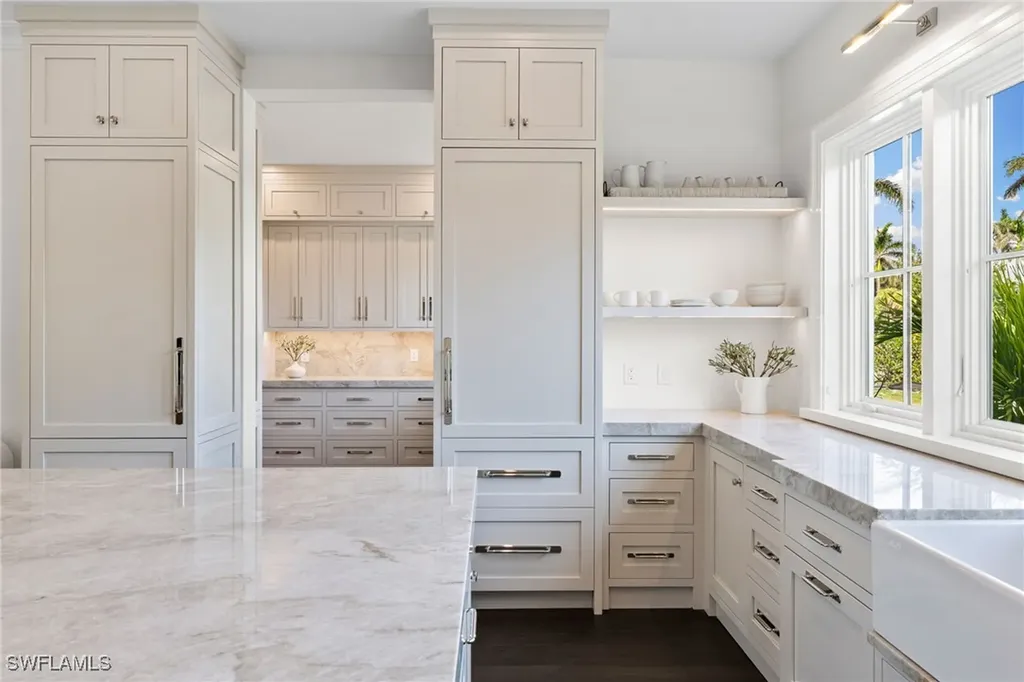 330 Hawser Lane Naples FL 34102
