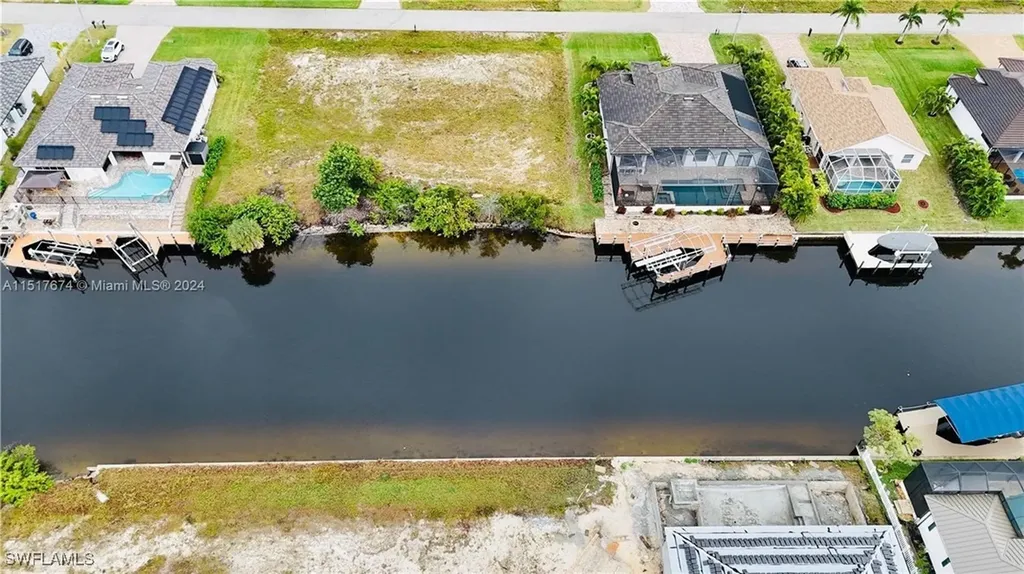 718 NW 38th Place Cape Coral FL 33993