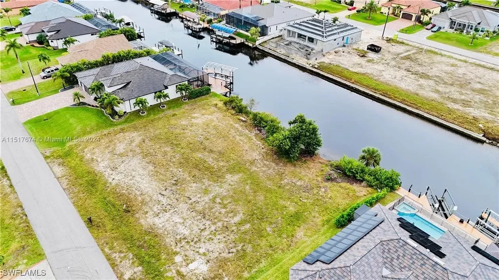 718 NW 38th Place Cape Coral FL 33993