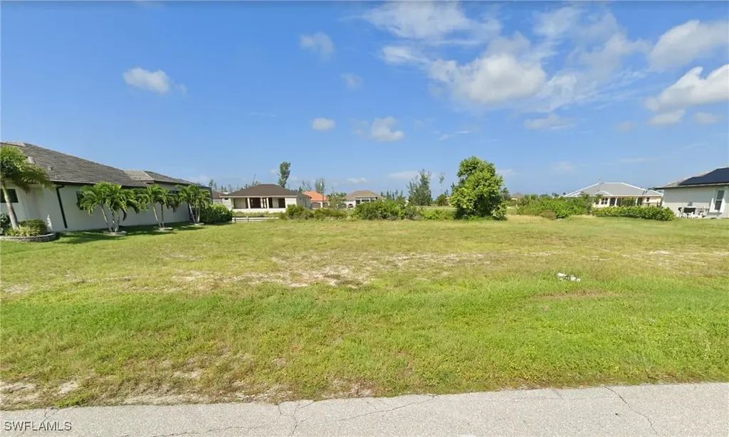 718 NW 38th Place Cape Coral FL 33993