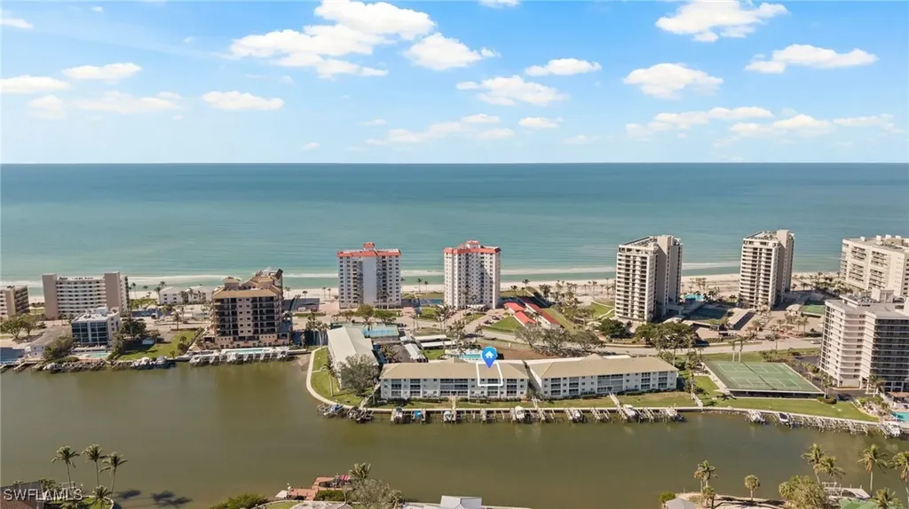 10684 Gulf Shore Drive Naples FL 34108