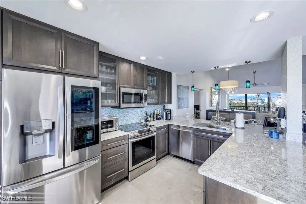10684 Gulf Shore Drive Naples FL 34108