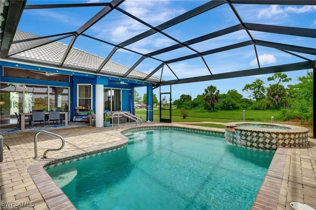 2151 NE 20th Lane Cape Coral FL 33909