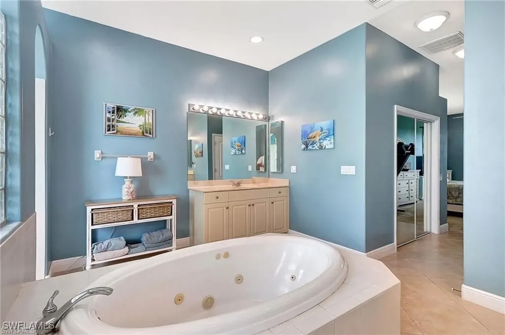 2151 NE 20th Lane Cape Coral FL 33909