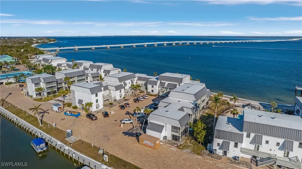 760 Sextant Drive Sanibel FL 33957