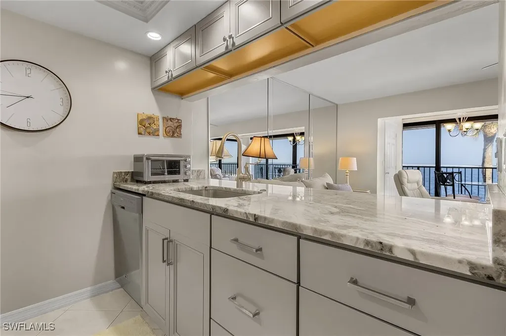 760 Sextant Drive Sanibel FL 33957