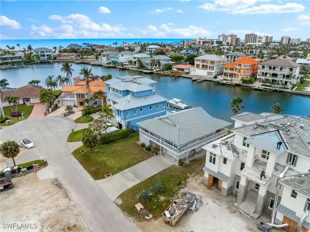 259 Trade Winds Avenue Naples FL 34108