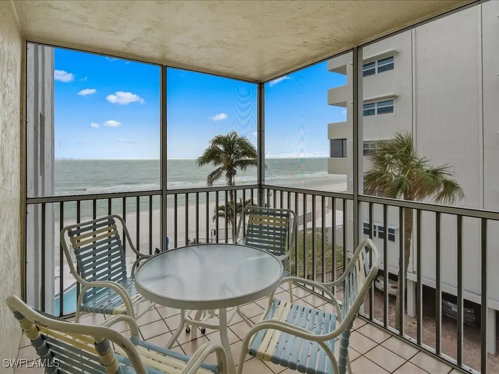 1919 Gulf Shore Boulevard N Naples FL 34102