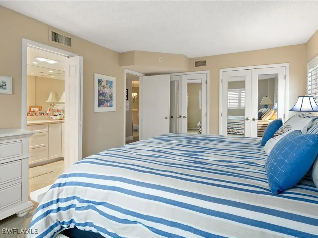 1919 Gulf Shore Boulevard N Naples FL 34102