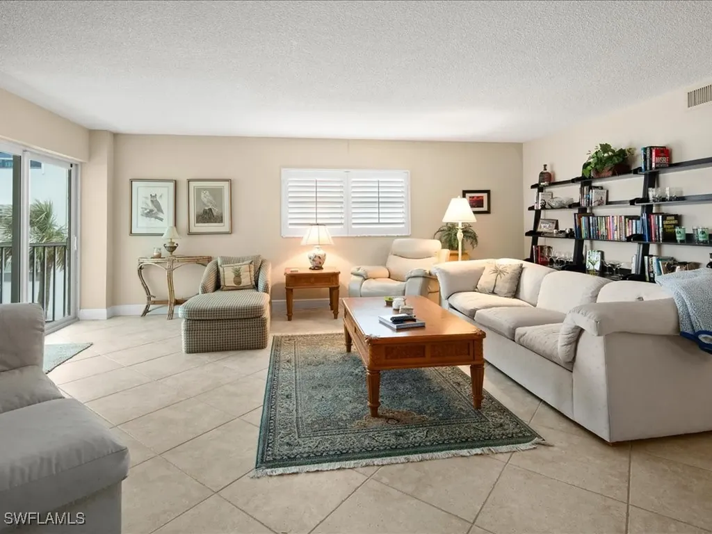 1919 Gulf Shore Boulevard N Naples FL 34102