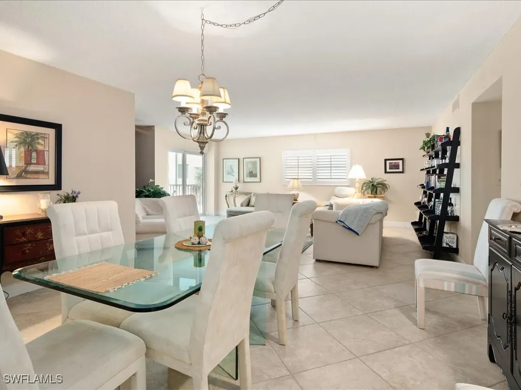 1919 Gulf Shore Boulevard N Naples FL 34102