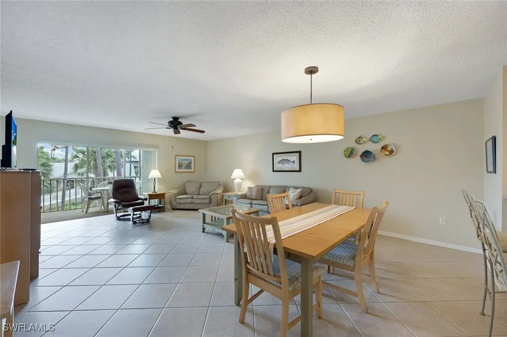 3072 Sandpiper Bay Circle Naples FL 34112