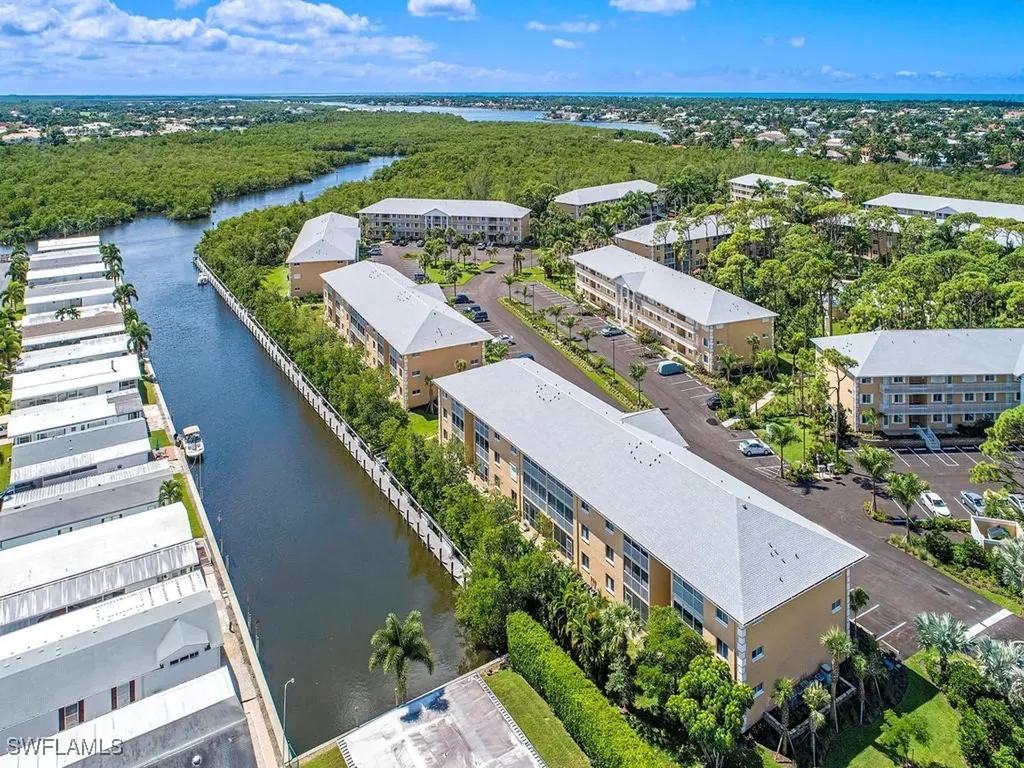 3072 Sandpiper Bay Circle Naples FL 34112