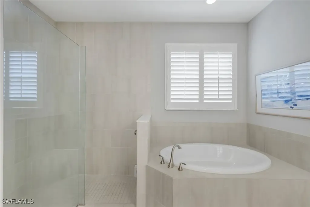 16355 Barclay Court Naples FL 34110