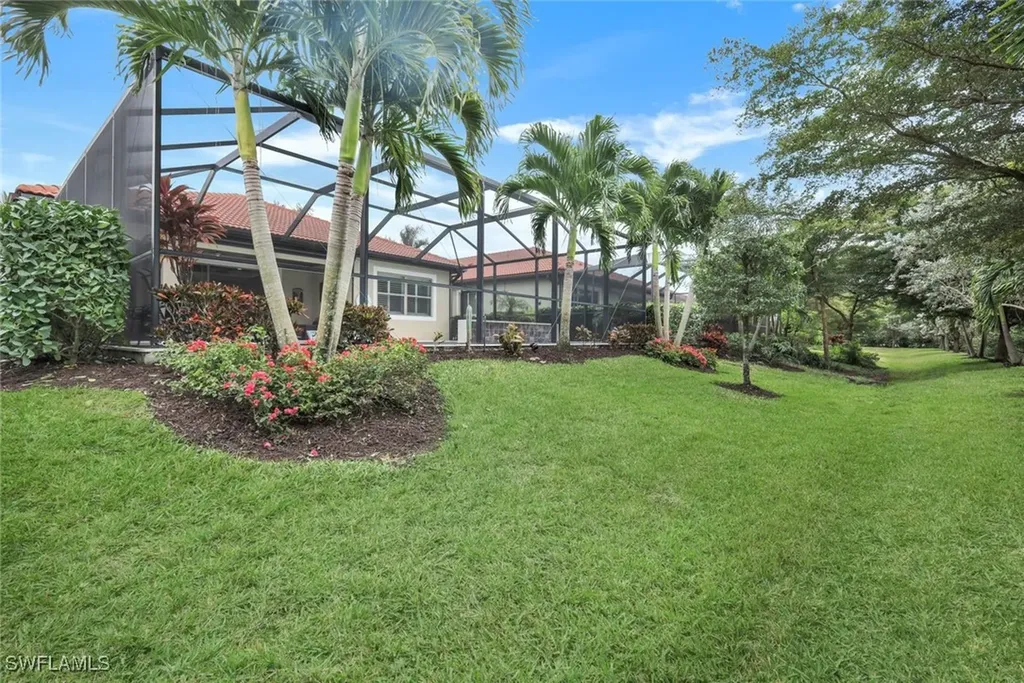 16355 Barclay Court Naples FL 34110