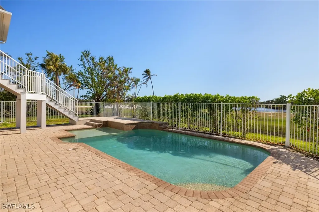 865 Birdie View Point Sanibel FL 33957