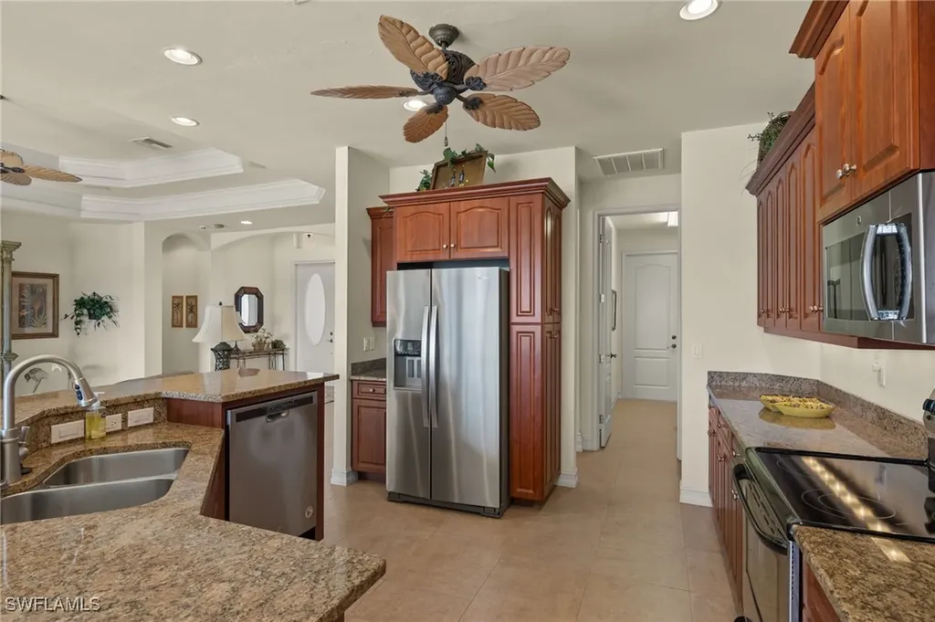 2806 SW 51st Street Cape Coral FL 33914