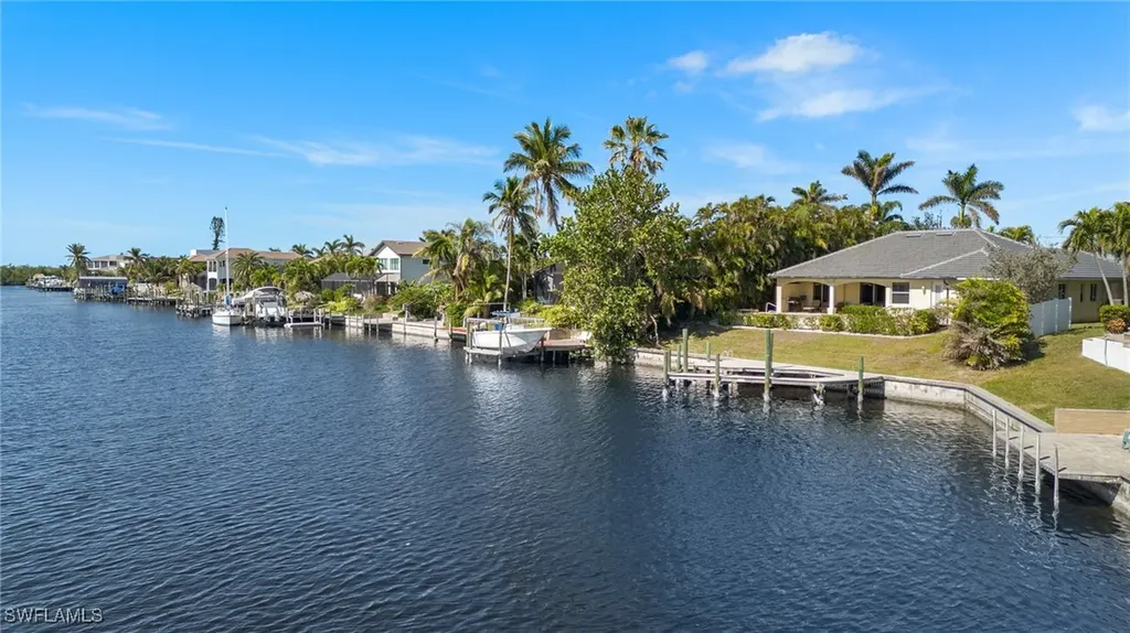 2806 SW 51st Street Cape Coral FL 33914