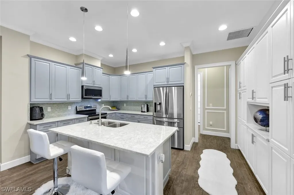 6927 Cay Court Naples FL 34113