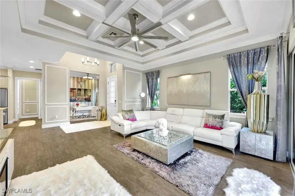6927 Cay Court Naples FL 34113