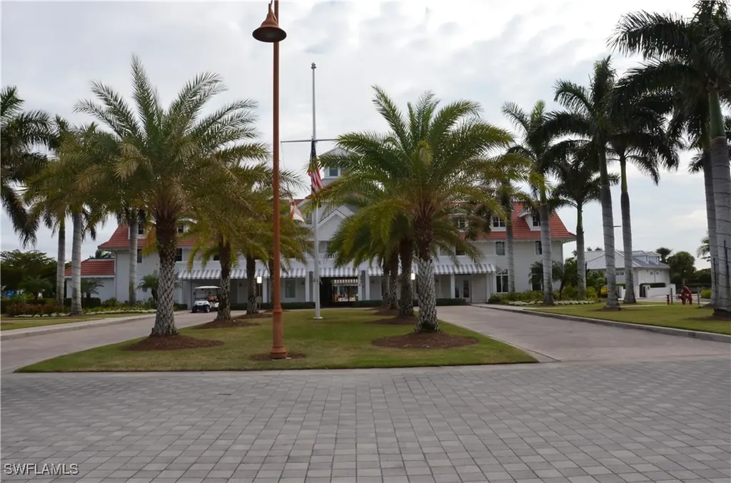 6927 Cay Court Naples FL 34113