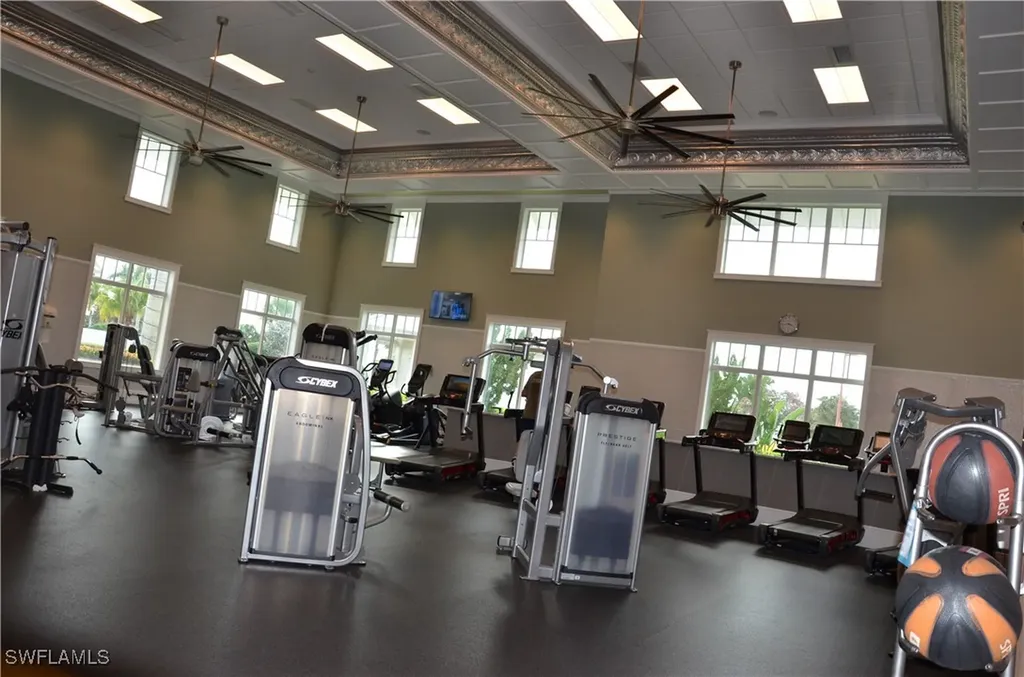 6927 Cay Court Naples FL 34113