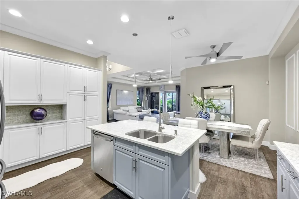 6927 Cay Court Naples FL 34113