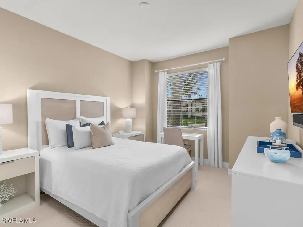 2962 Aviamar Circle Naples FL 34114