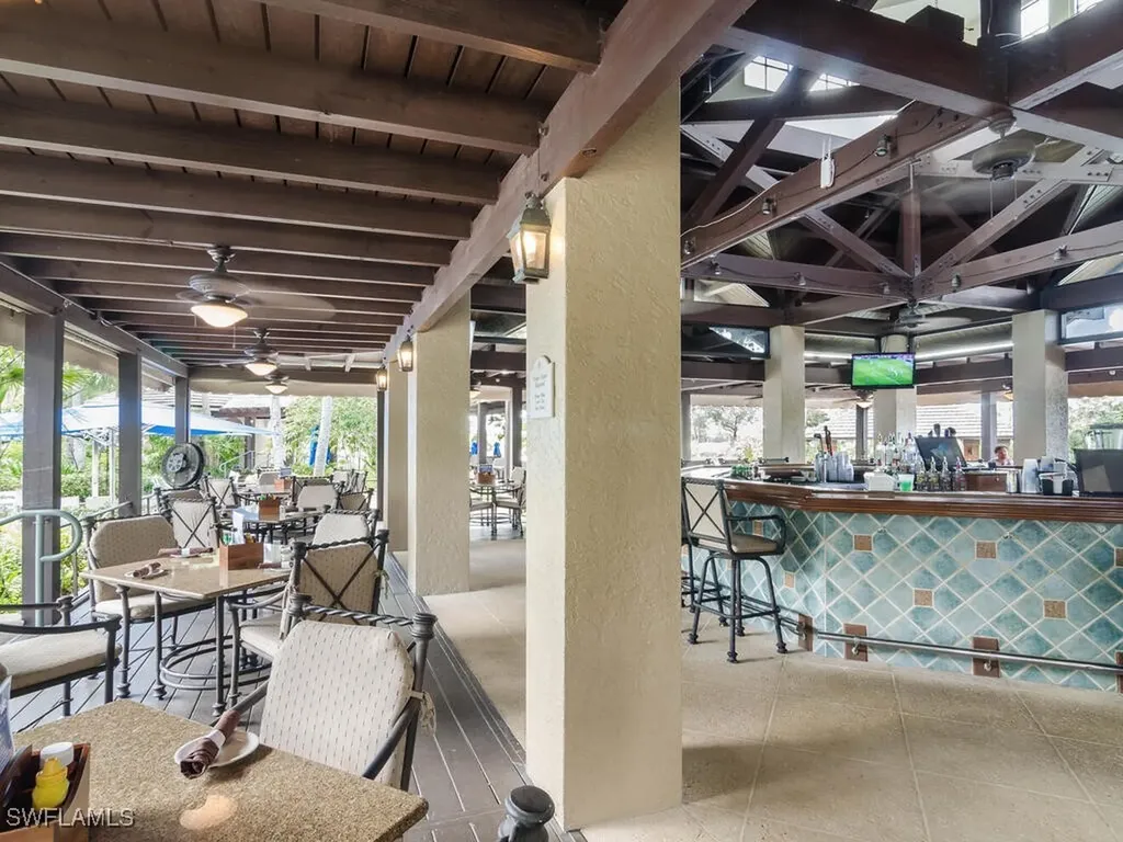 2962 Aviamar Circle Naples FL 34114