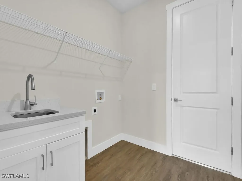 4116 NE 21st Place Cape Coral FL 33909