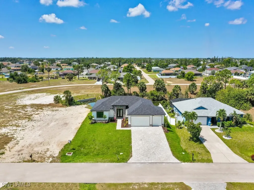 4116 NE 21st Place Cape Coral FL 33909