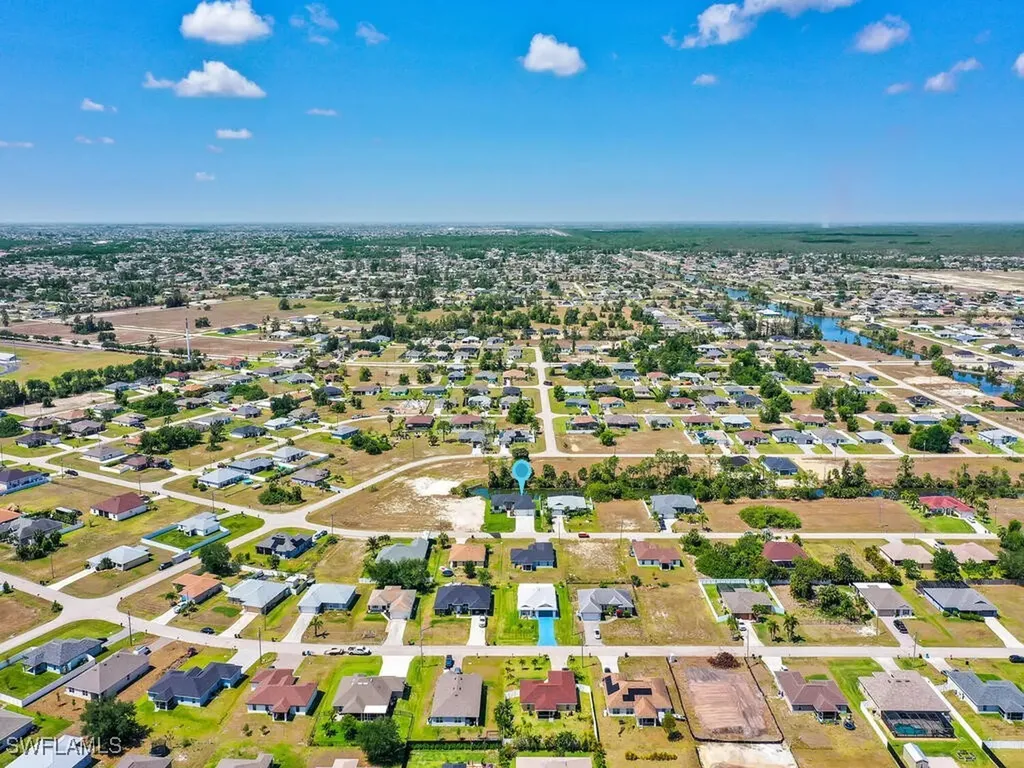 4116 NE 21st Place Cape Coral FL 33909