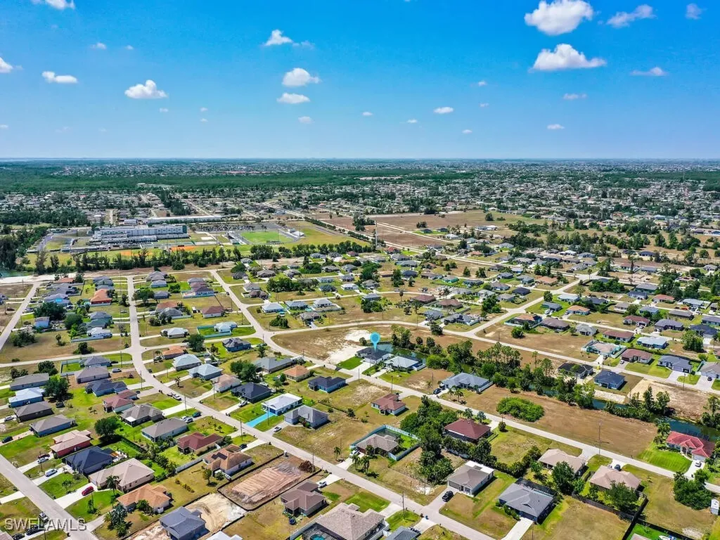 4116 NE 21st Place Cape Coral FL 33909