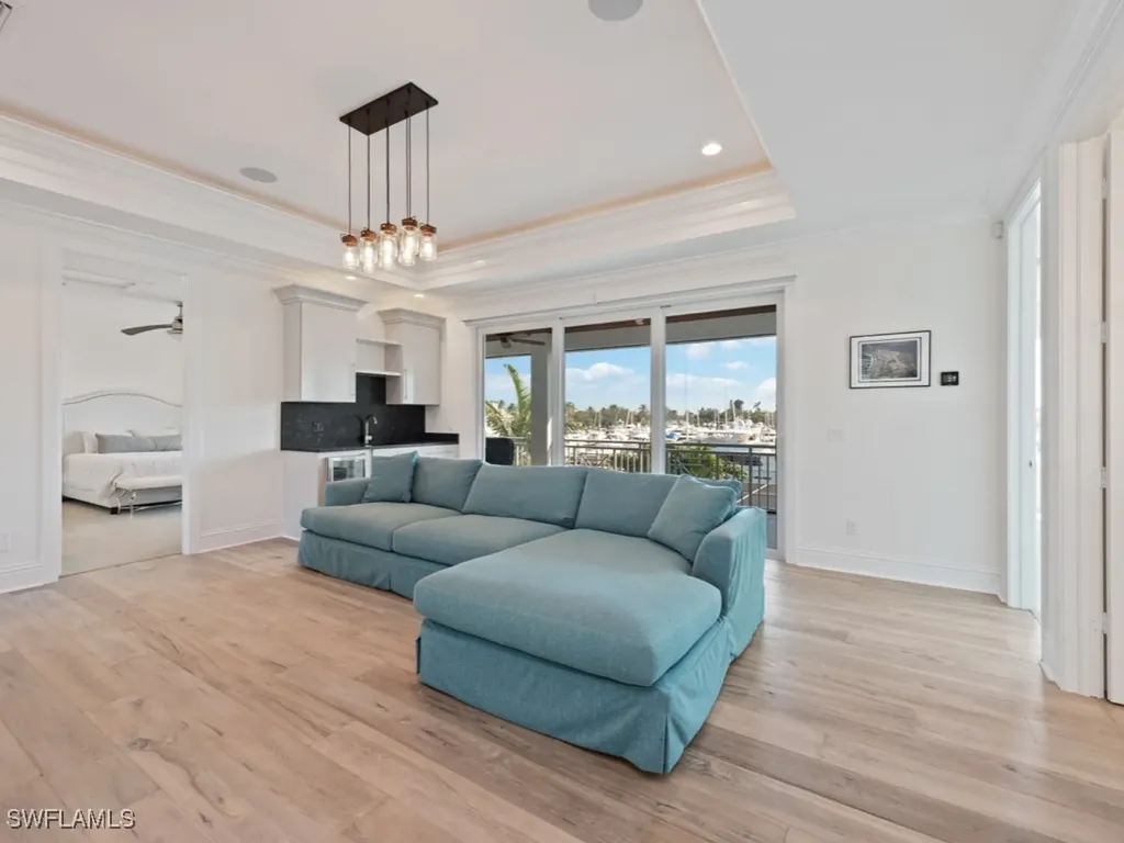 1285 Martinique Court Marco Island FL 34145