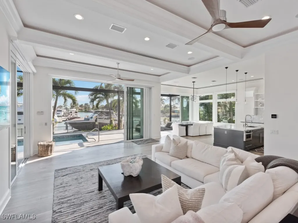 1285 Martinique Court Marco Island FL 34145