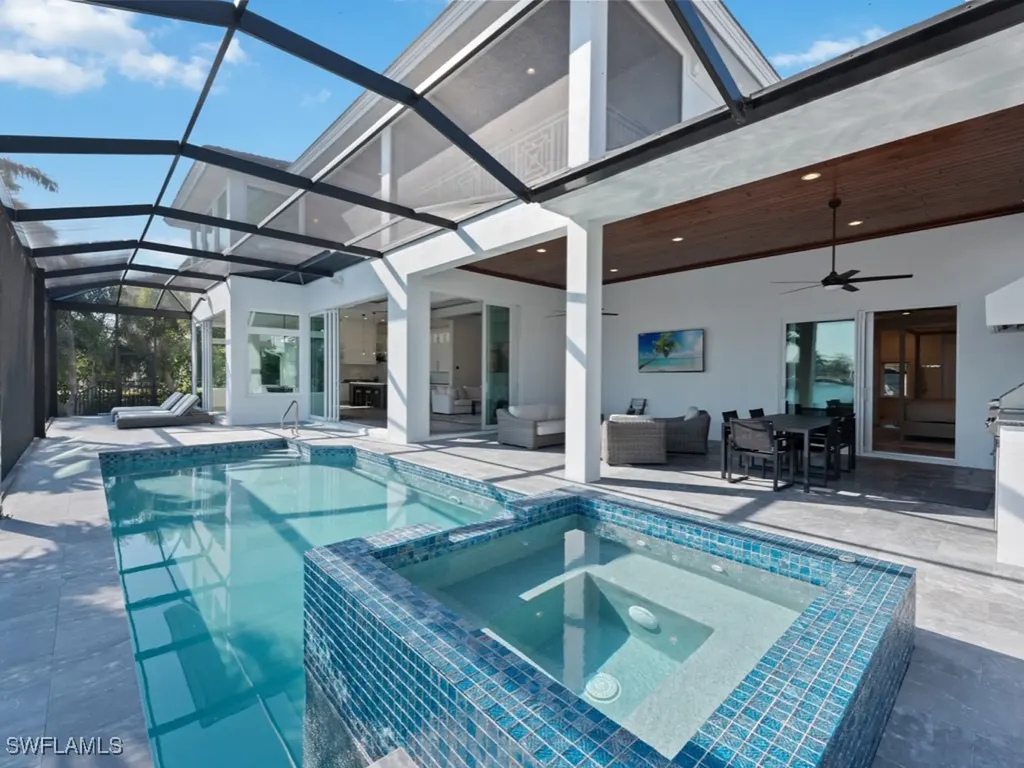 1285 Martinique Court Marco Island FL 34145